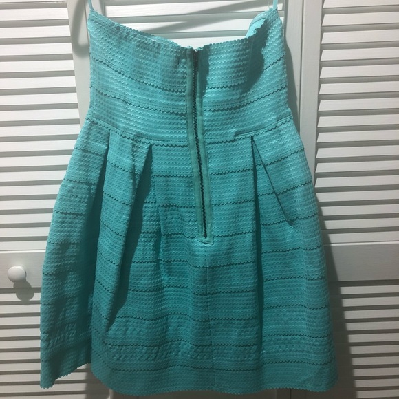 Blue strapless dress - Picture 2 of 3